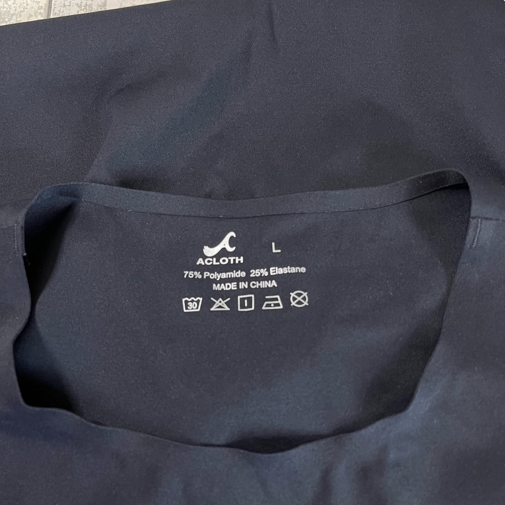 Acloth Women’s Bodysuit - Picture 3 of 4